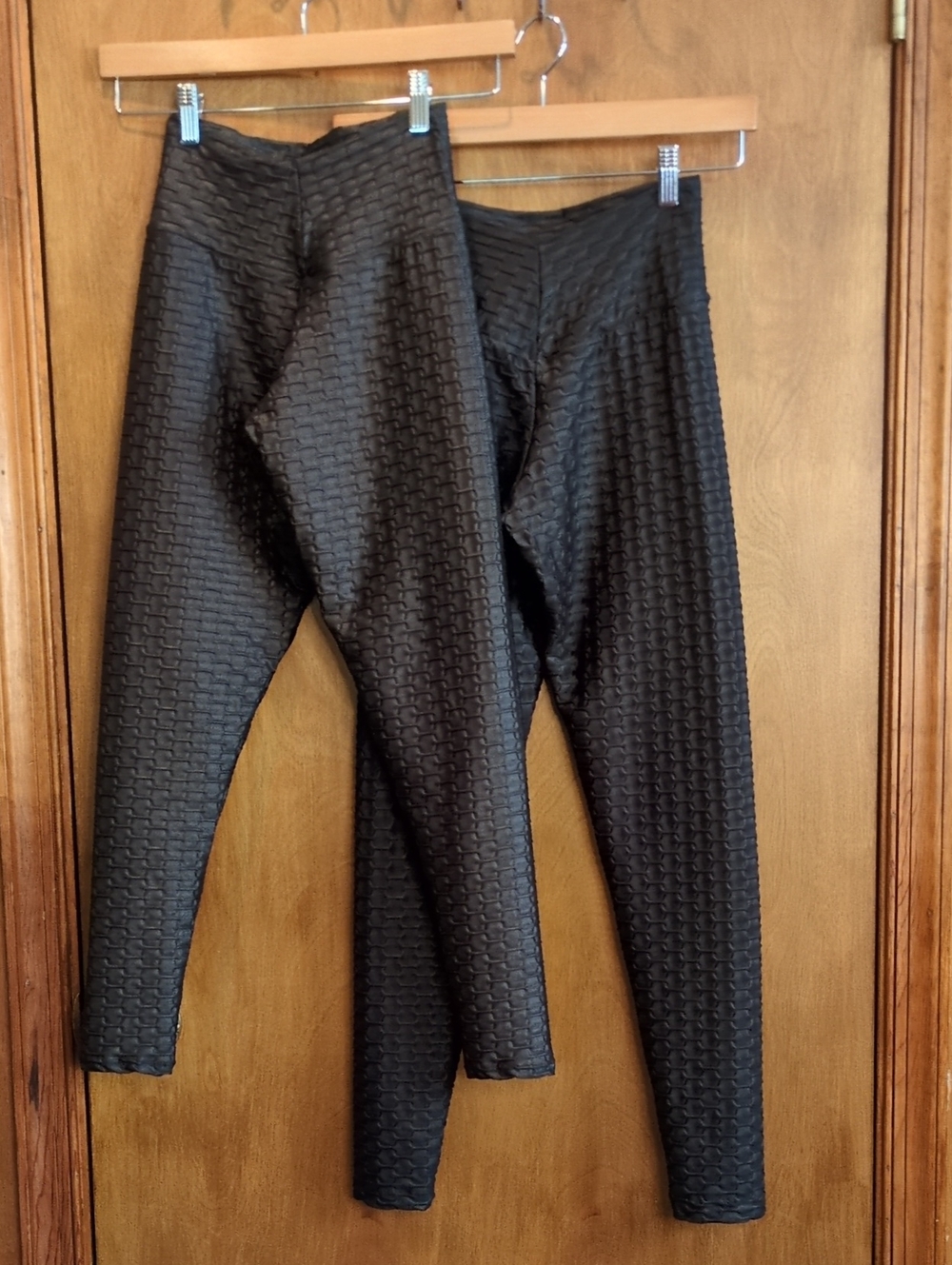 Bundle (2) Booty By Brabants Croco Skin Leggings In Black, One Size